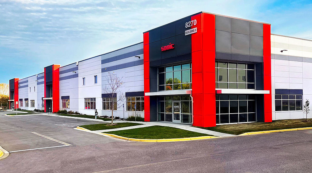 SOMIC Packaging, Inc. US - Headquarters Inver Grove Heights - Front view of the building
